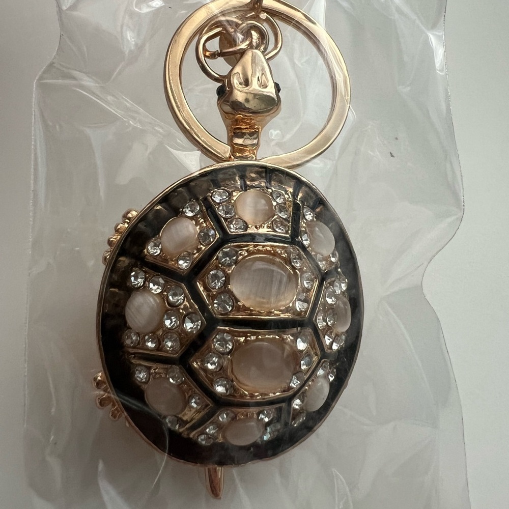 Gold and Umber Turtle Keychain